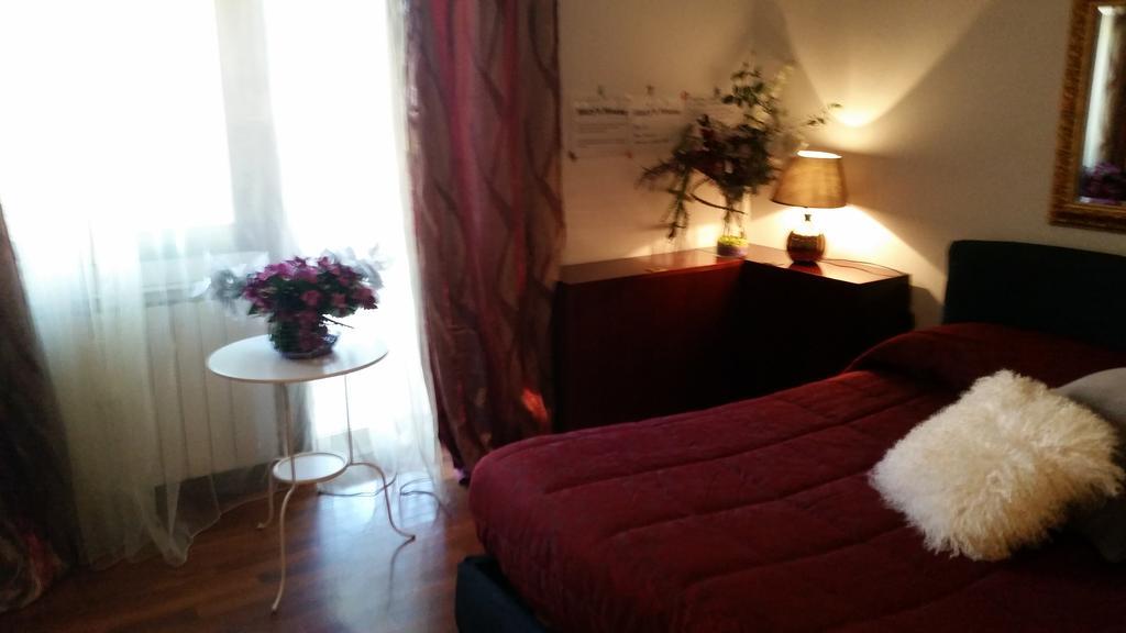 B&B Mary'S House Ciampino Exterior photo