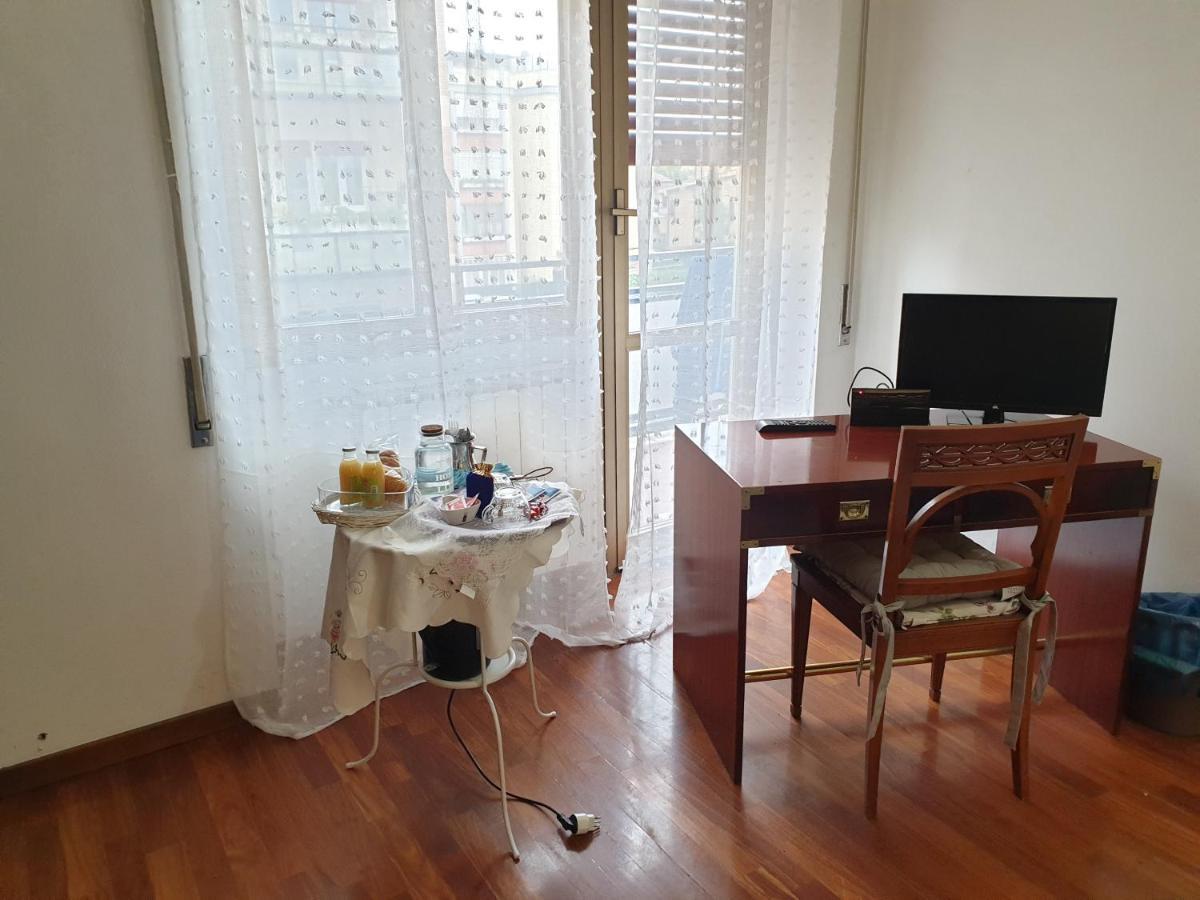 B&B Mary'S House Ciampino Exterior photo